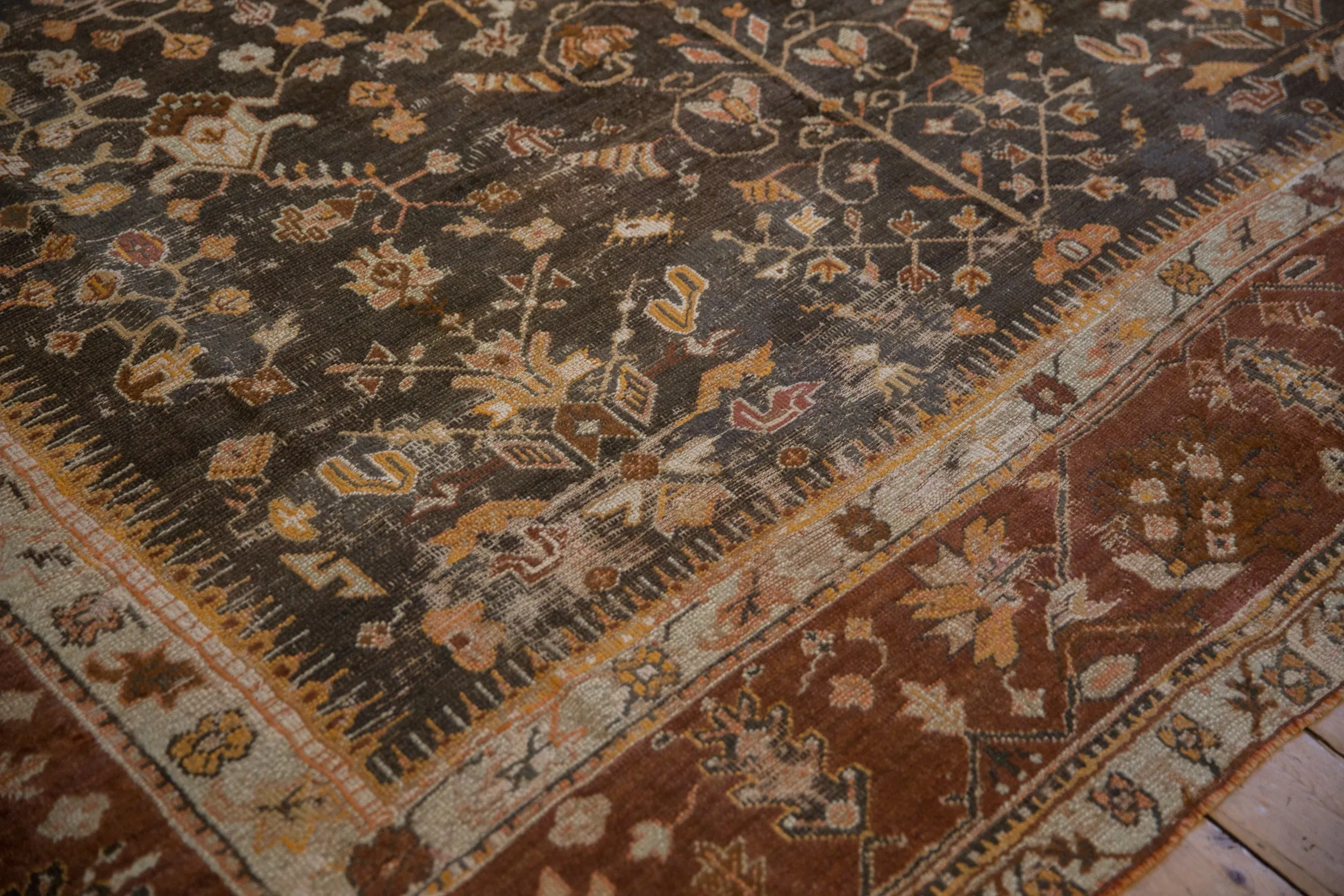 10.5x10.5 Vintage Oushak Square Carpet