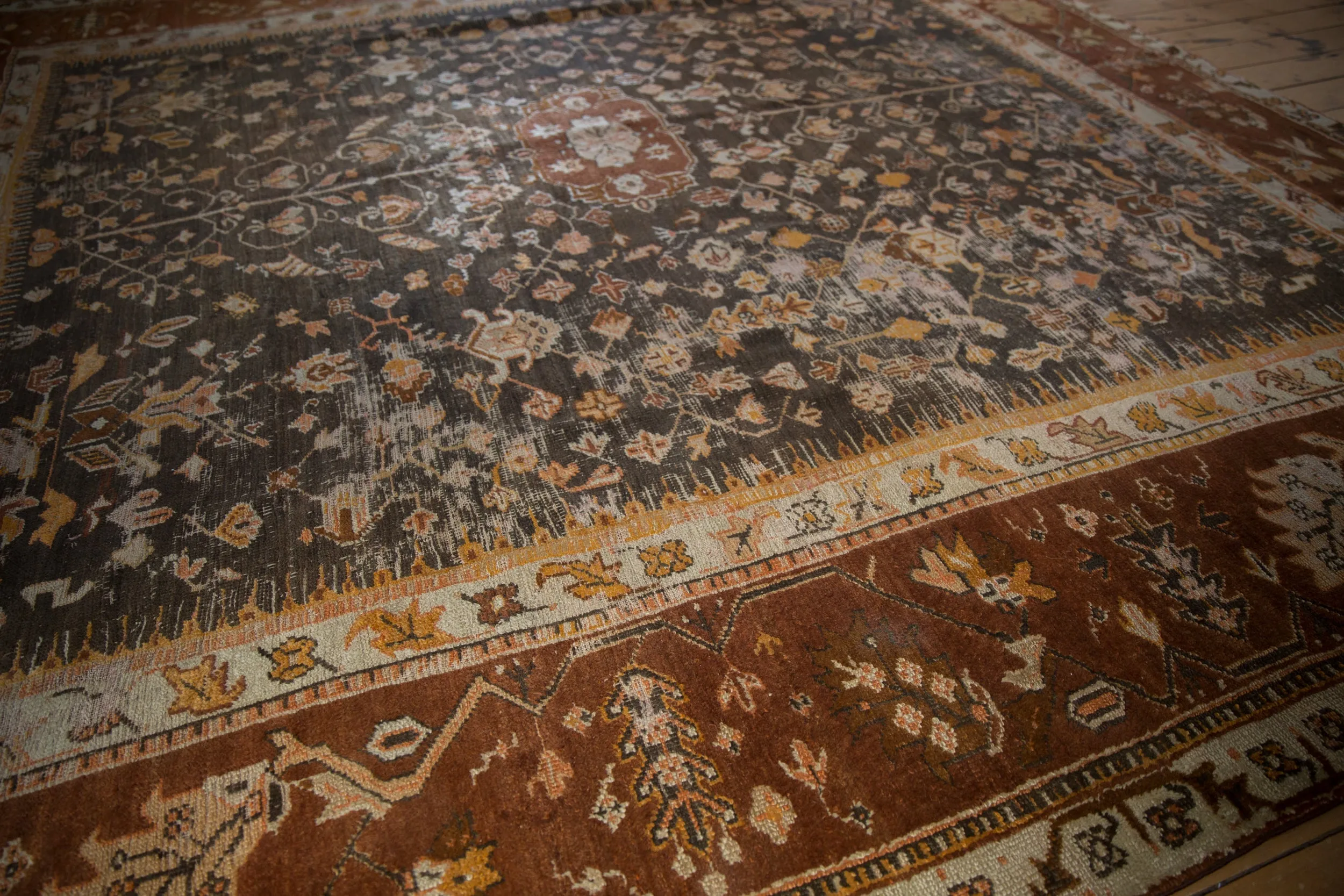 10.5x10.5 Vintage Oushak Square Carpet