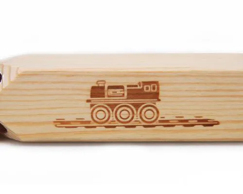 2 Pieces Wooden Whistles with Train Print Pattern