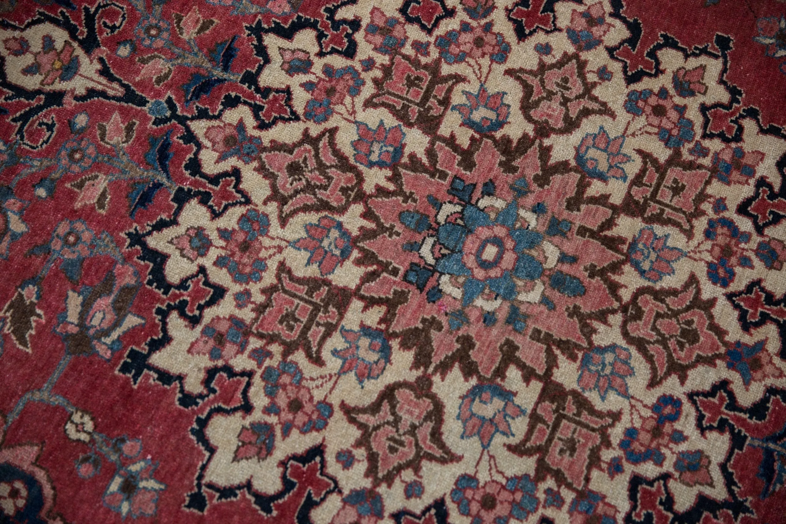 5x7 Vintage Baktiari Rug