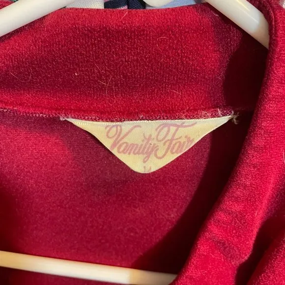 70s Vintage Comfy Red and White Velour Zip Front House Coat with Pocket Size 14