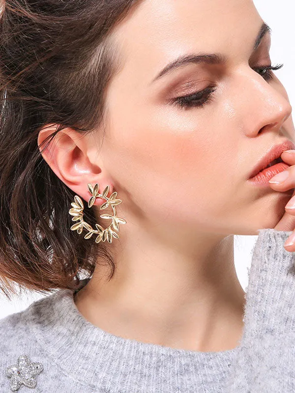 Creative Gold Garland Pattern Earstud