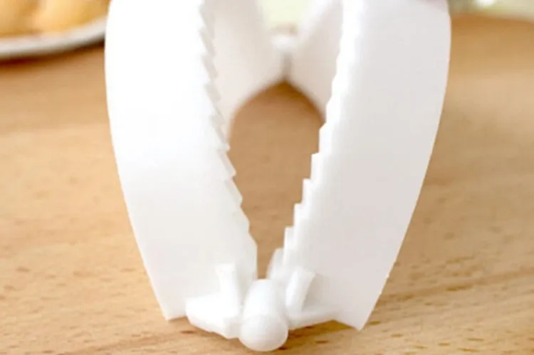 Dumpling Molds Plastic Dough Press