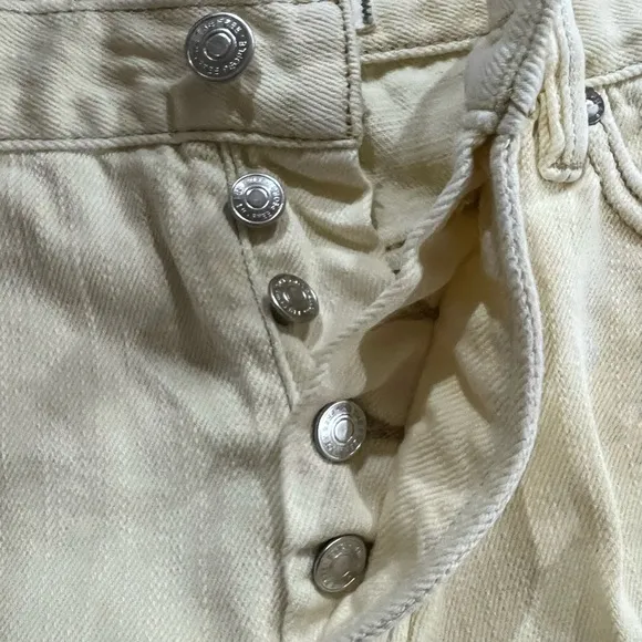 Free People We The Free Loving Good VibrationsCutoffs BANANA SPLIT Size 29