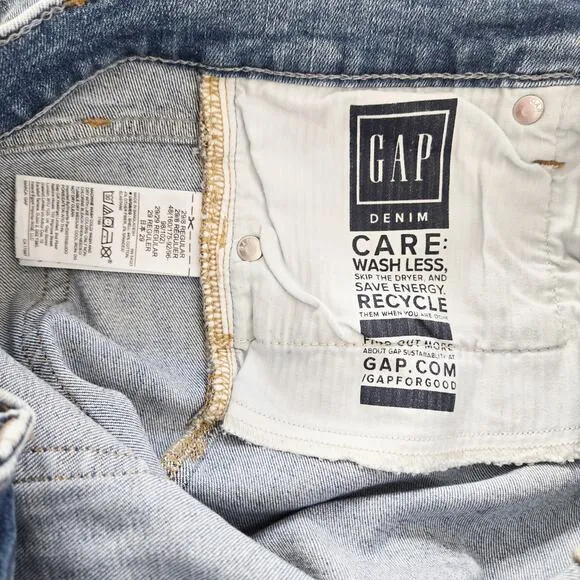 Gap NWOT True Skinny Highrise distressed Size 8/28 Stretch Medium wash