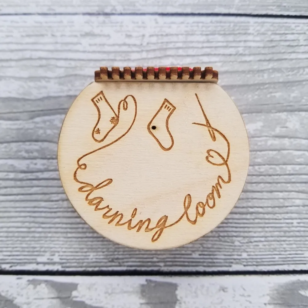 Gauge Exclusive Small Darning Loom