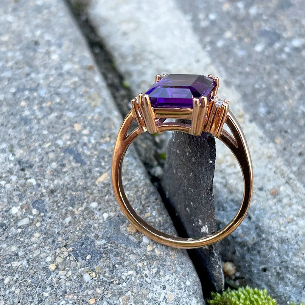 Glamorous Octagonal Amethyst and Petite Accent Diamond Ring