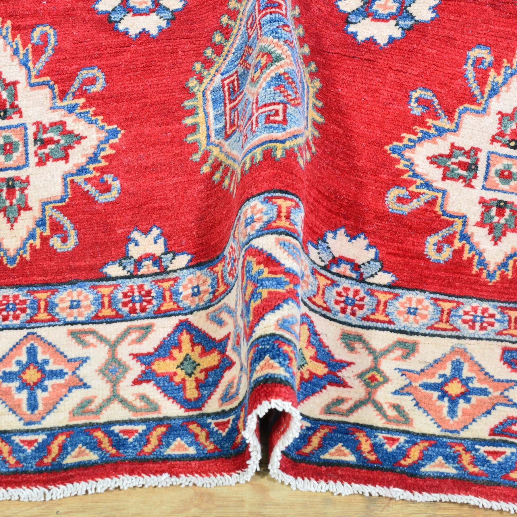 Hand-Knotted Caucasian Design Kazak Wool Handmade Rug (Size 4.0 X 6.2) Cwral-10608