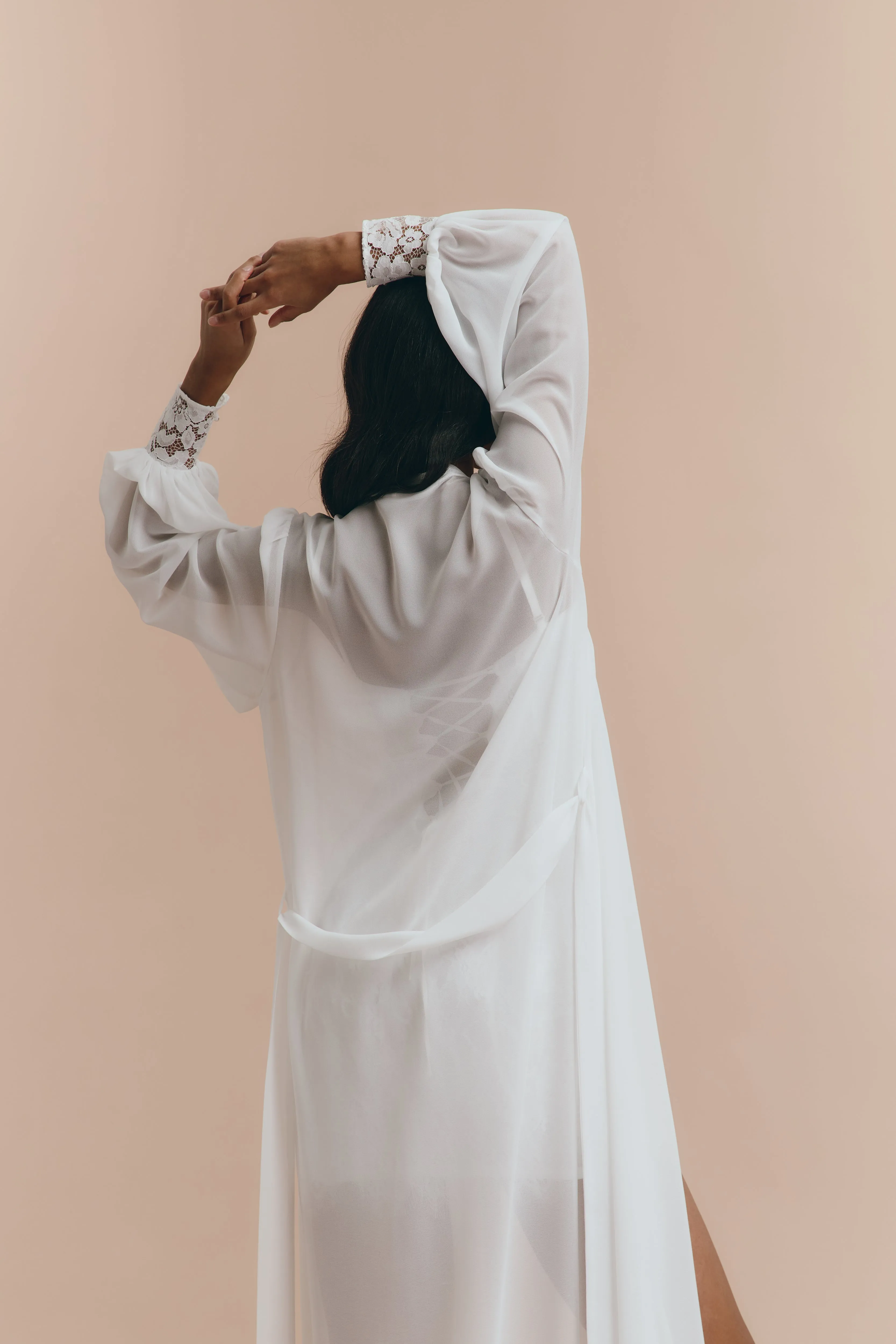 Jessica - White chiffon robe