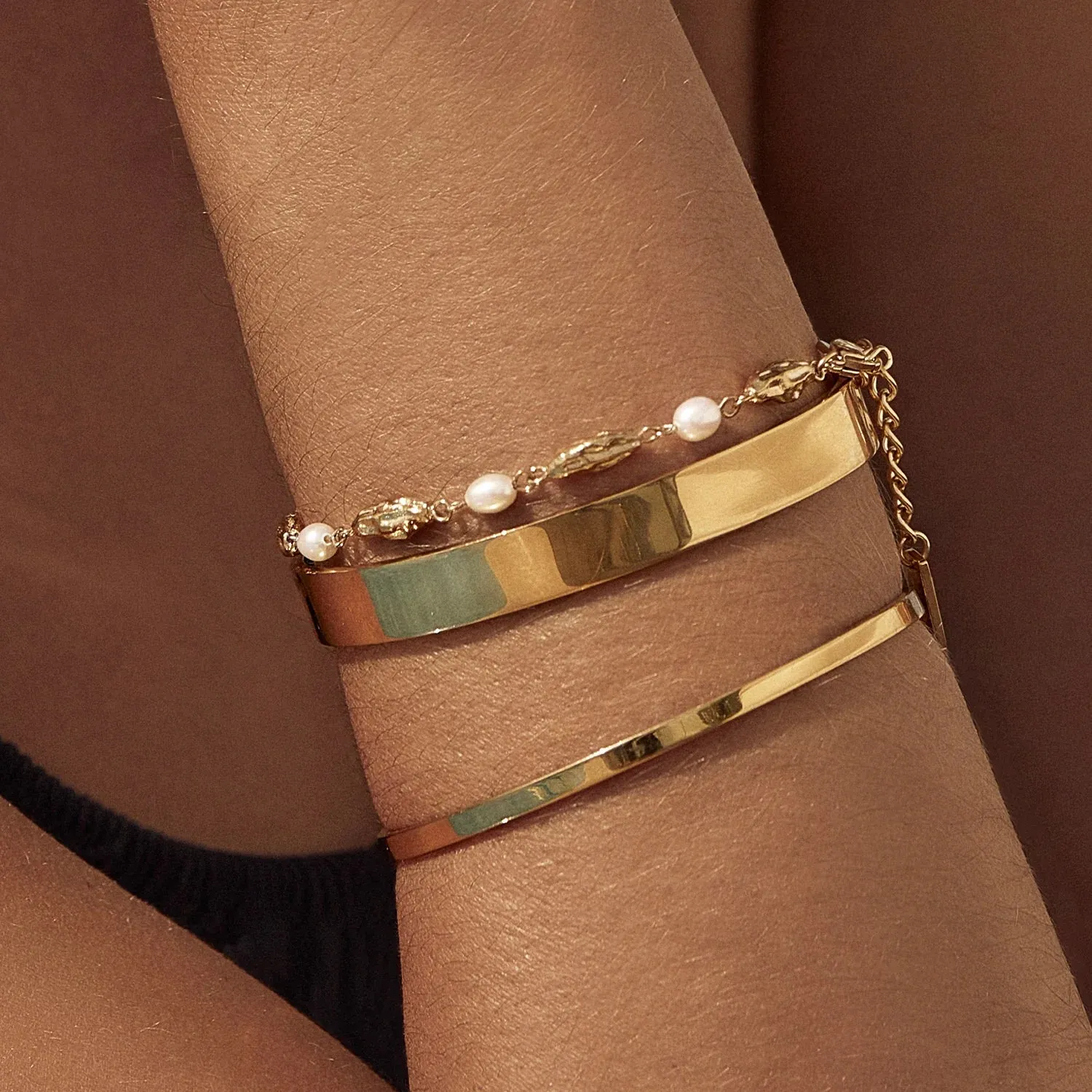 MIMI PEARL AND GOLD BRACELET