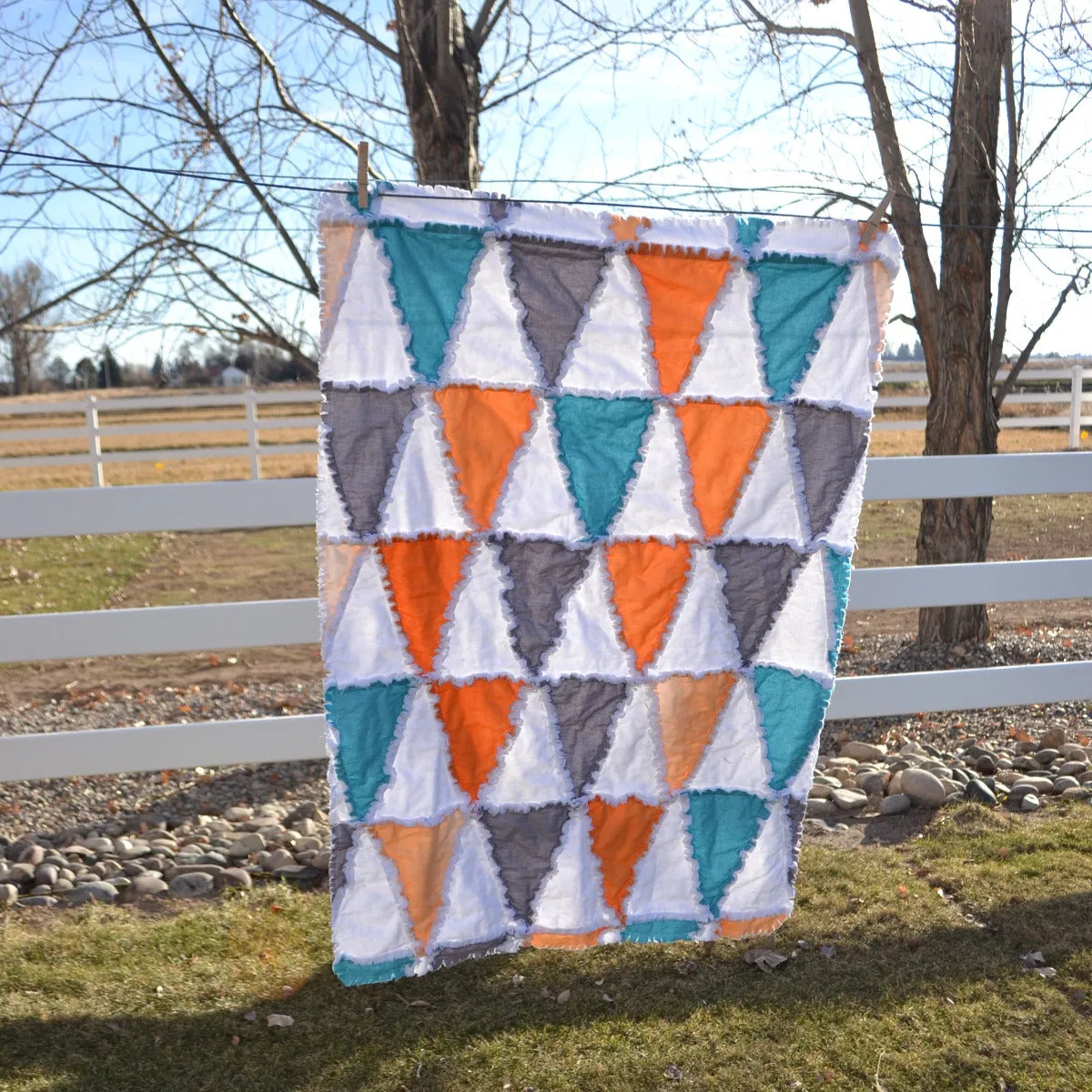 Modern Triangle Rag Quilt Pattern