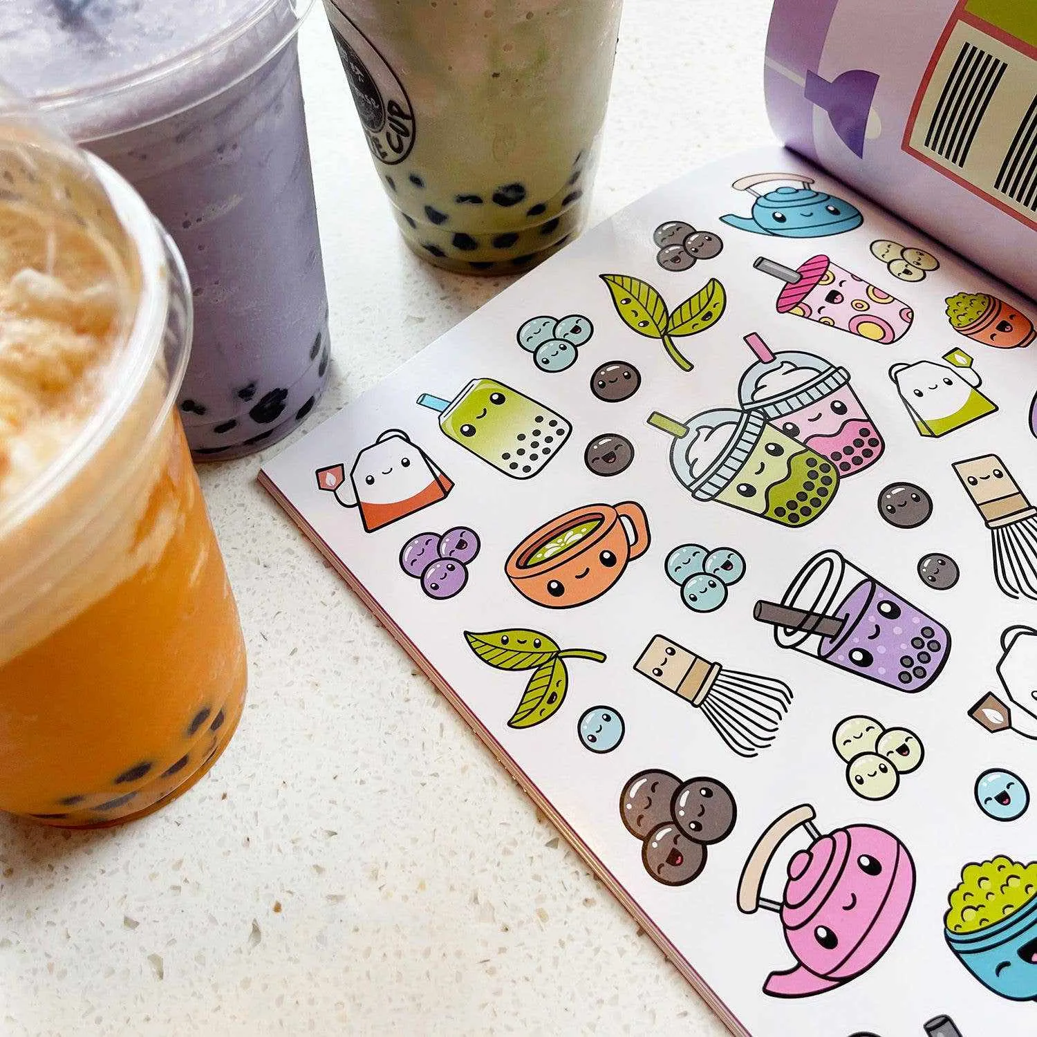 Pipsticks - Draw-Along Food sticker book