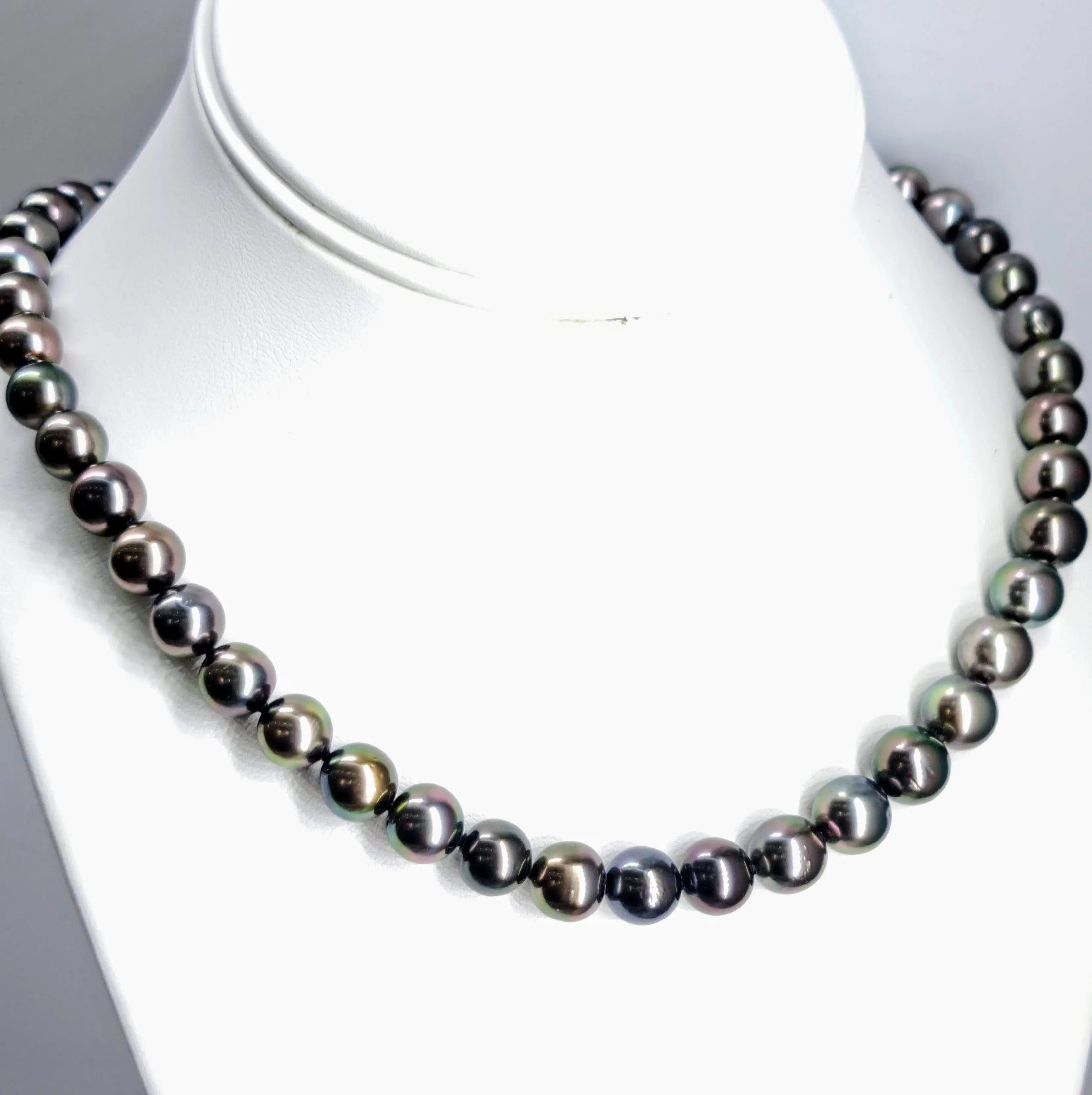 "Gold Standard" 16" Necklace - Tahitian Pearl with 14k Gold Safety Clasp
