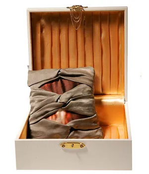 "Smoldering Satin" Sachet