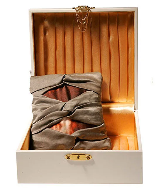 "Smoldering Satin" Sachet