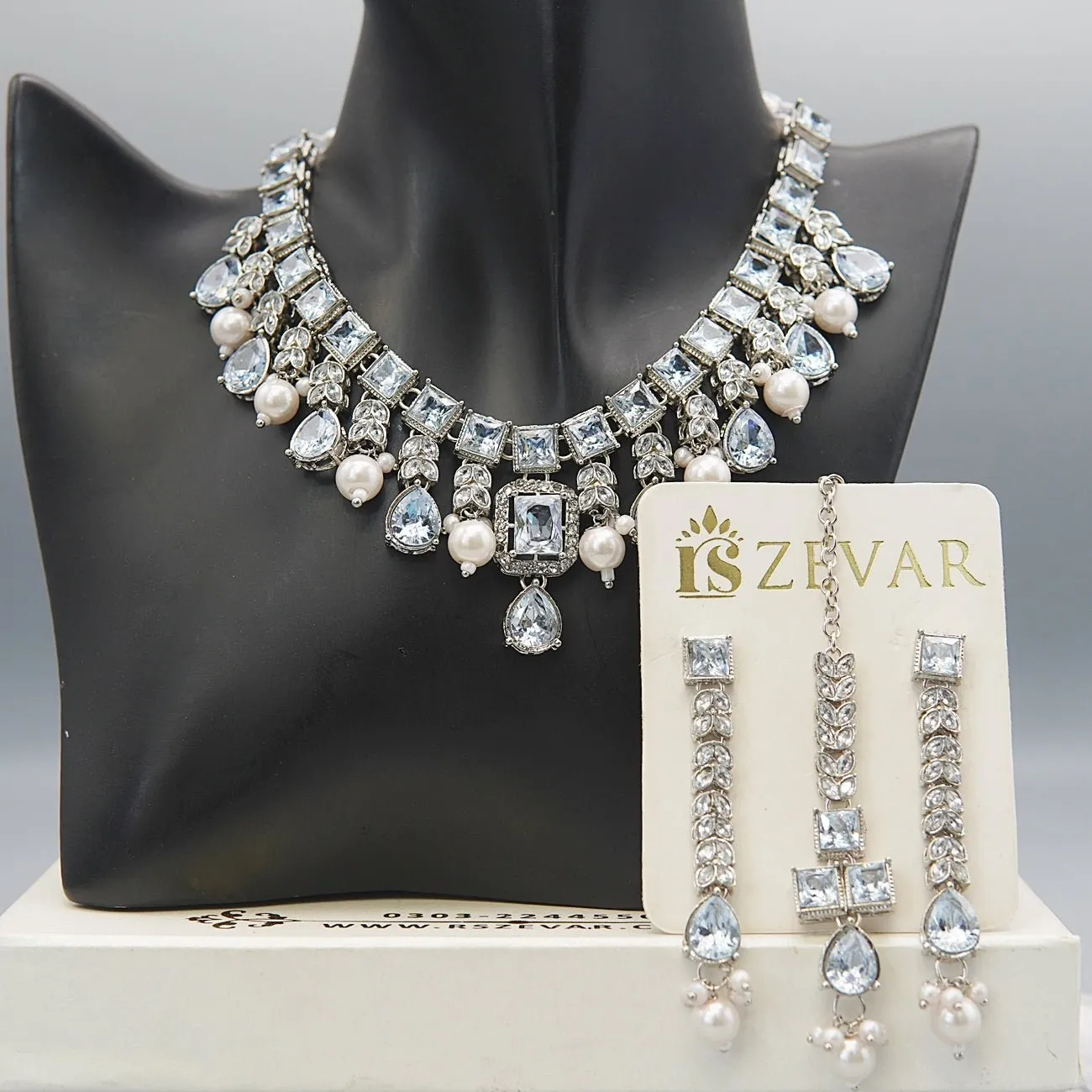 Semi-Gemstones Latkans Necklace Set