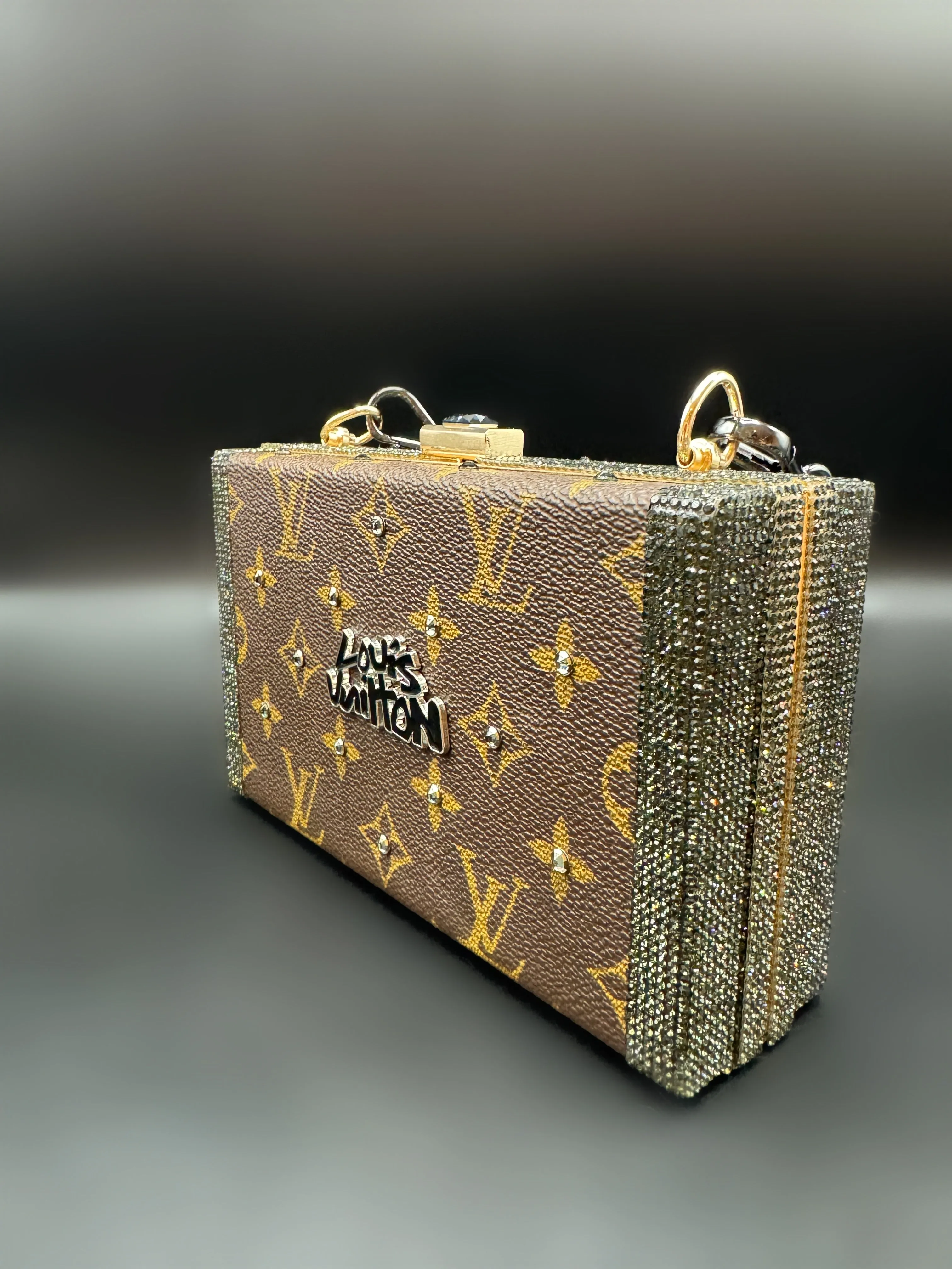 Upcycled Platinum Logo