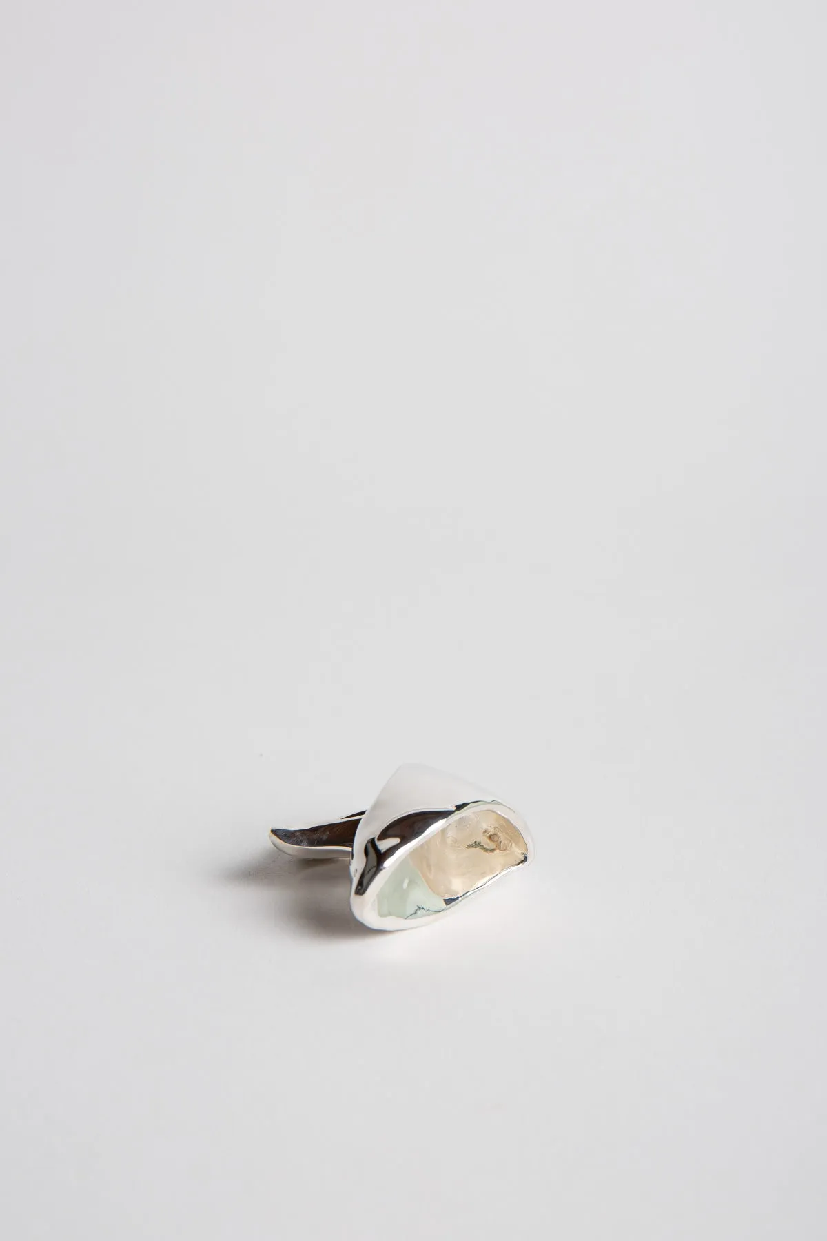 VAGUJHELYI | SMALL HOOF RING