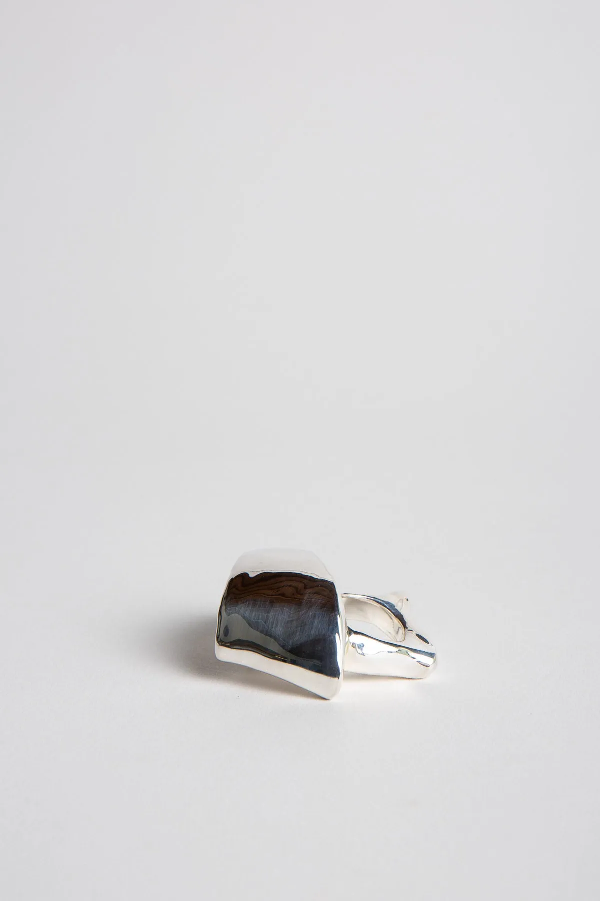 VAGUJHELYI | SMALL HOOF RING