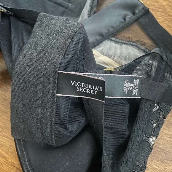 Victoria’s Secret Black Lace Bralette Thong Set