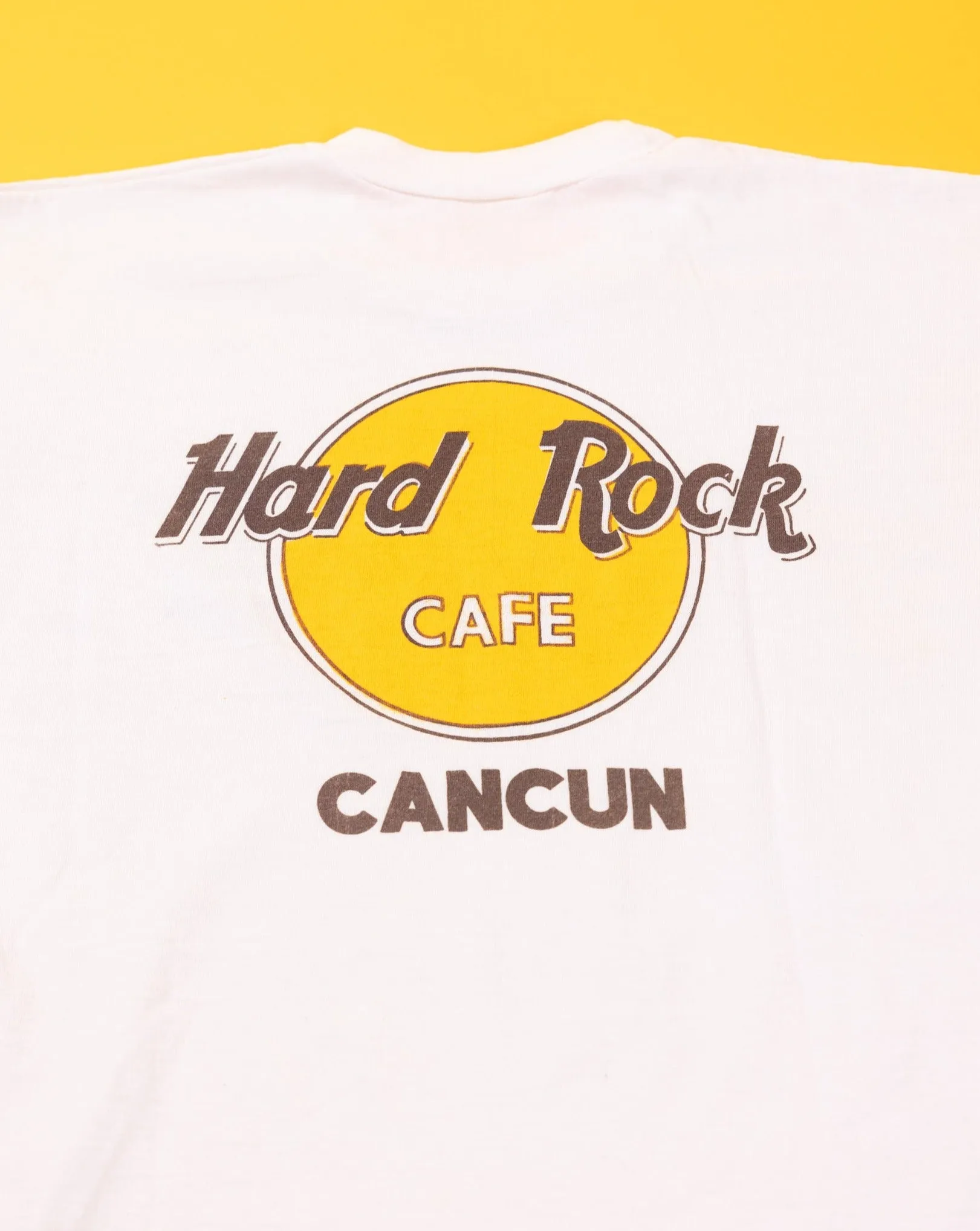 Vintage 90s Hard Rock Cafe Cancun Mexico T-shirt