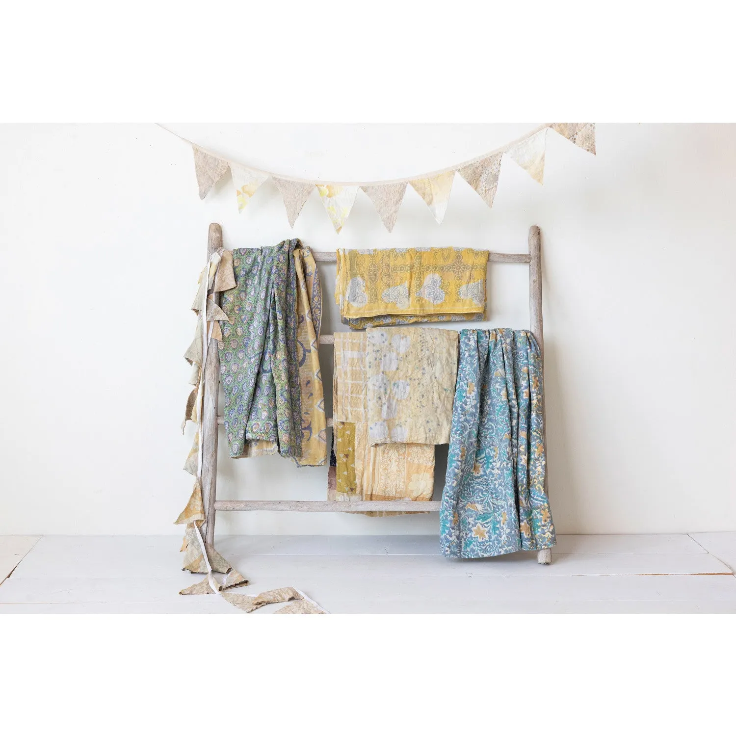 Vintage Cotton Pennant Garland