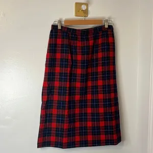 VTG Pendleton Red Plaid 100% Virgin Wool Skirt