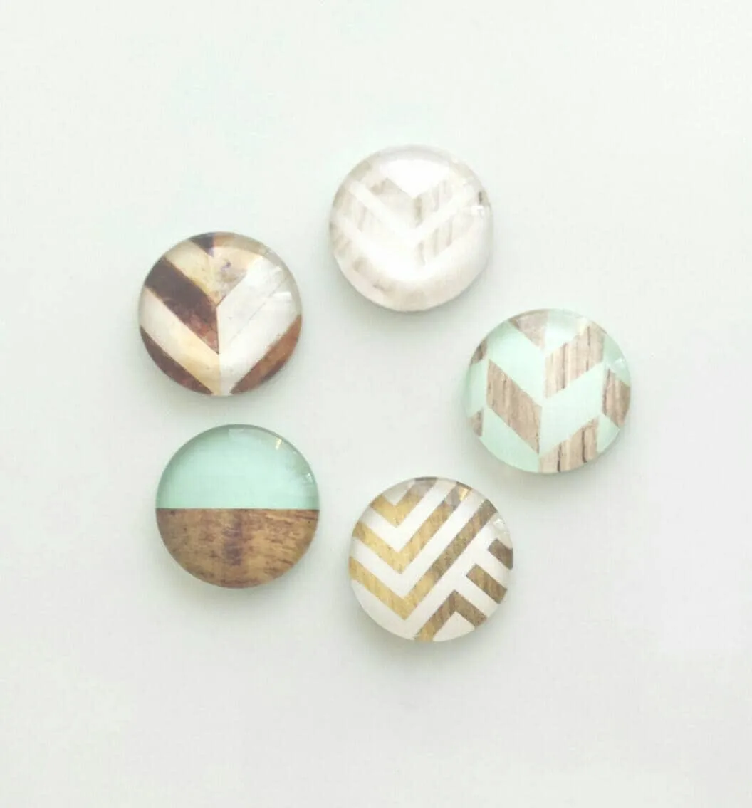 Wood Arrow Ring, white washed wood, chevron ring, antique bronze, adjustable band, white wood pattern, antique brass, large round glass ring