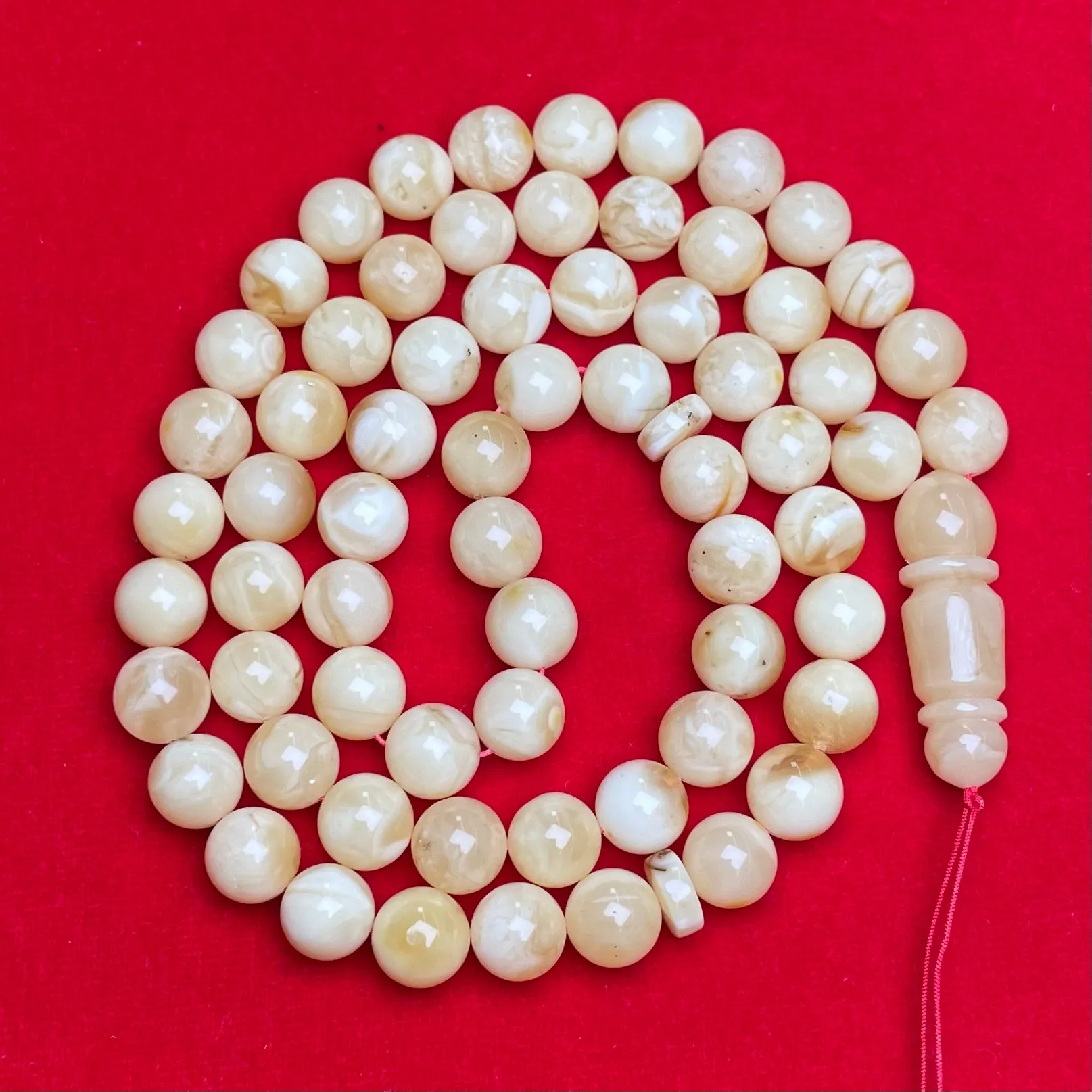 YELLOW/WHITE AMBER MISBAHA 10,8mm 48,7g